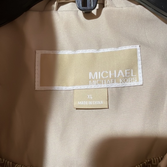 Michael Kors jacket - Picture 2 of 3